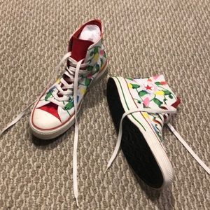 Christmas Light Converse Hightops